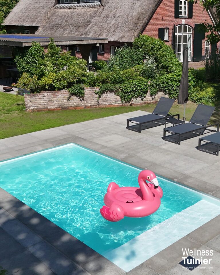 2x2 plunge pool